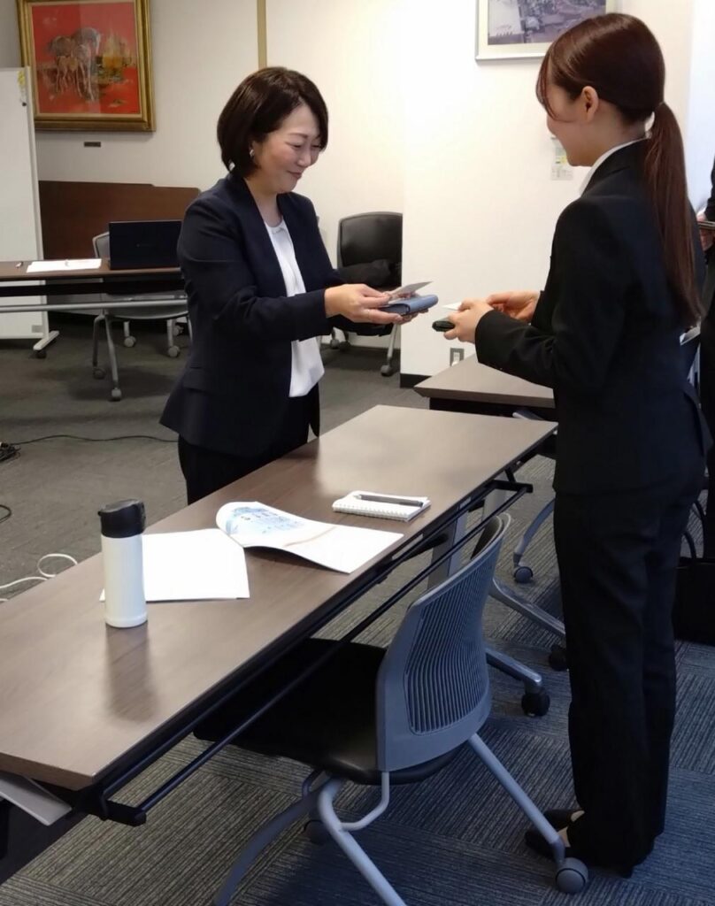 新入社員向けビジネスマナー研修 ロールプレイング